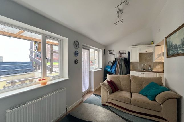 13, Gothic Road, Newton Abbot photo 3