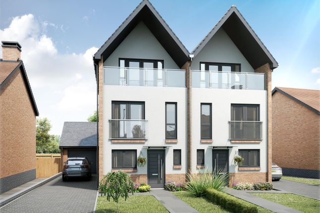 Thumbnail Property for sale in Loxley Road, Stratford-Upon-Avon, Warwickshire