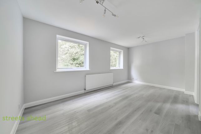 Flat 5, Aspen Court, 88, Auckland Road, London photo 2