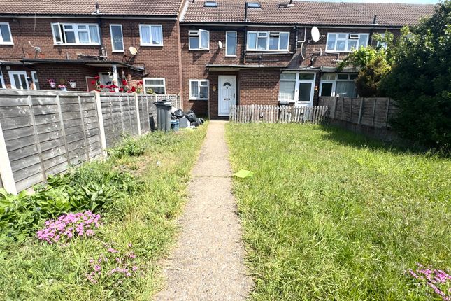 5, Elthorne Court, Boundaries Road, Feltham photo 2