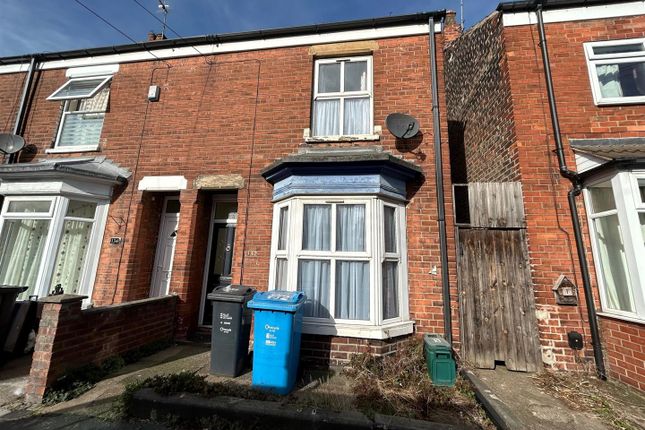 Terraced house to rent in Thoresby Street, Hull