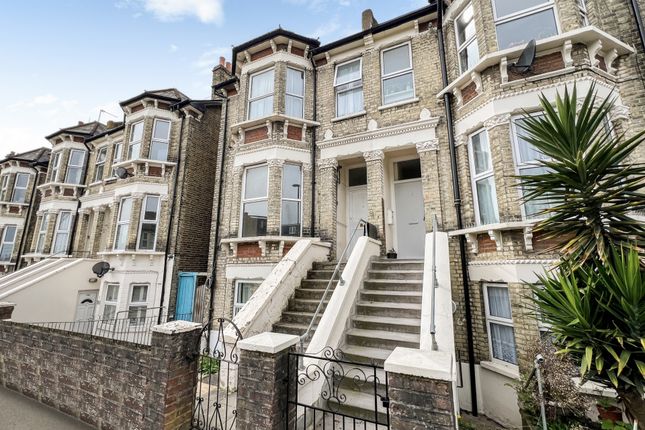 Flat to rent in Beechfield Road, Catford