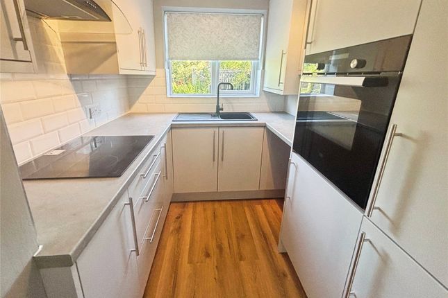 10, Worcester Grove, Wolverhampton photo 4