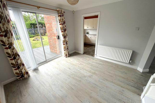 152, North Shields photo 5