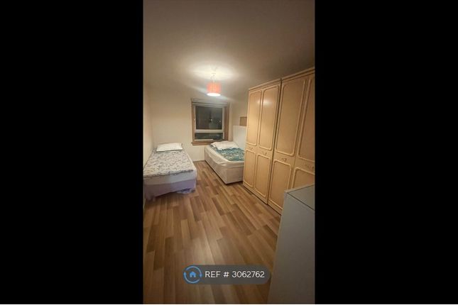 Flat, St Mungo Place, Glasgow photo 4