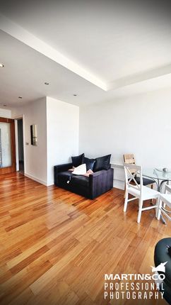 78, Admiral House, City Centre, Cardiff photo 5