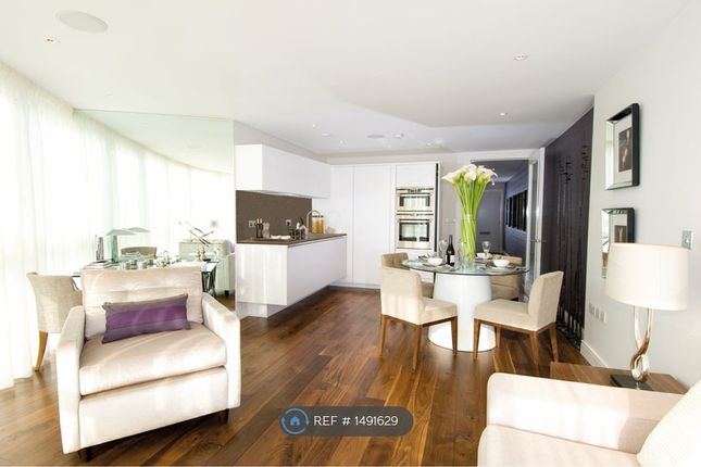 Flat, No Gunwharf Quays, Portsmouth photo 4