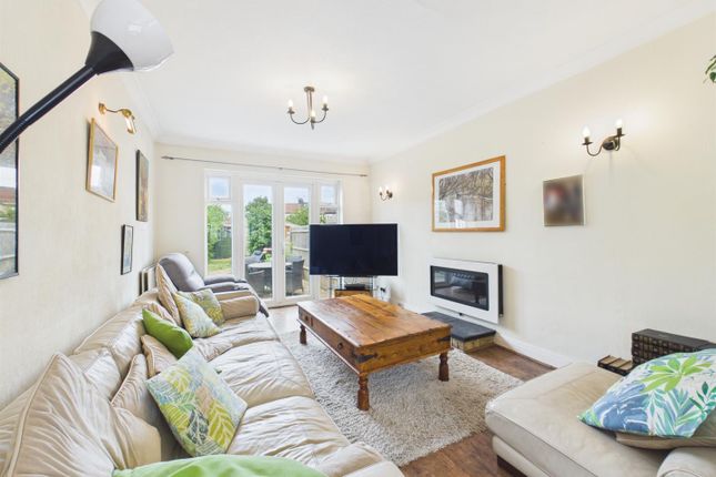 1, Torrington Road, Ruislip photo 2