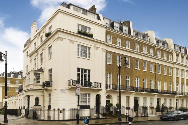 Thumbnail Flat to rent in Eaton Place, London