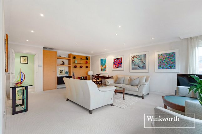 Flat 2, 80, Hendon Lane, London photo 4
