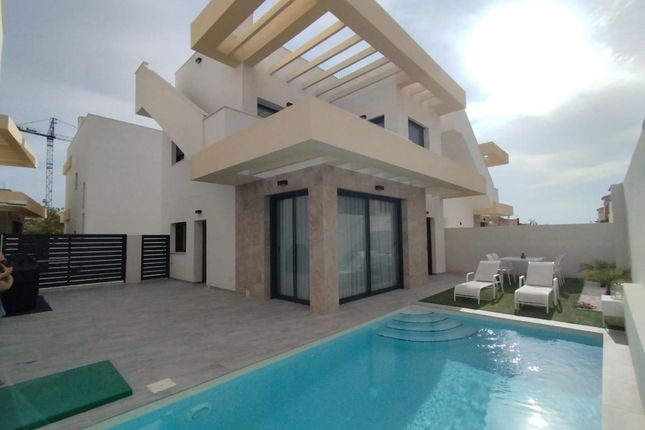 Thumbnail Villa for sale in Los Montesinos, Alicante, Spain