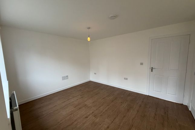 Canons Close, COrby photo 4