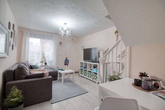 65, Abbey Road, Scunthorpe photo 2