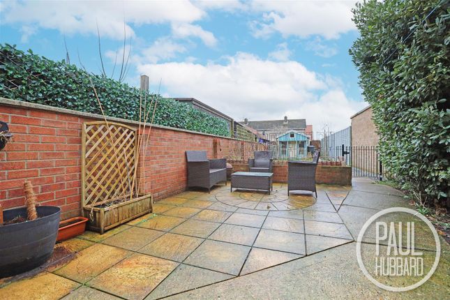 End terrace house for sale in Park Road, Lowestoft