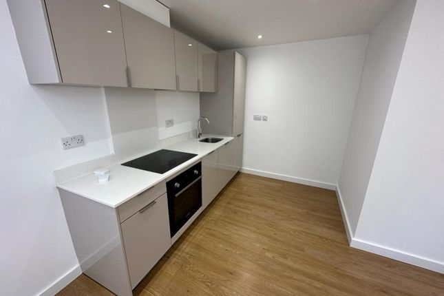 Flat to rent in Fitzwilliam House, Comer Crescent, Southall