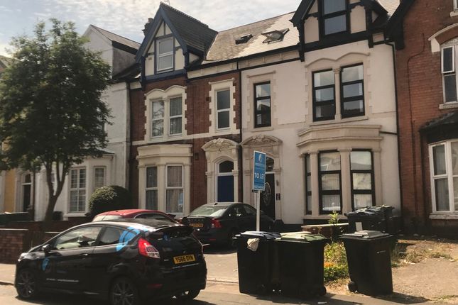 Flat to rent in Woodstock Road, Moseley, Birmingham