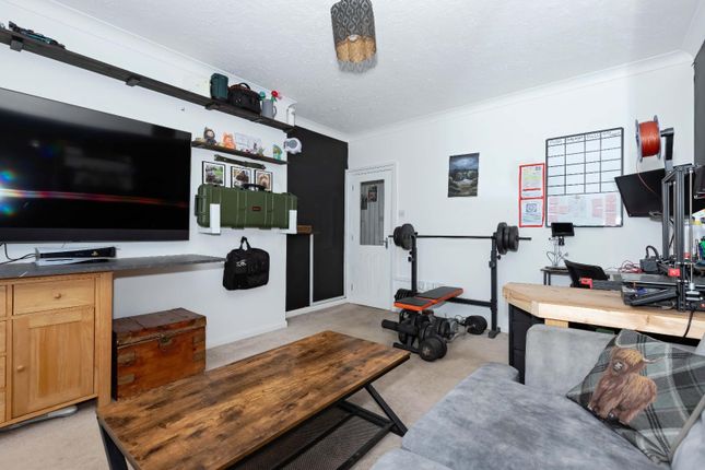 Flat 6, Applesham Court, 140, South Street, Lancing photo 4