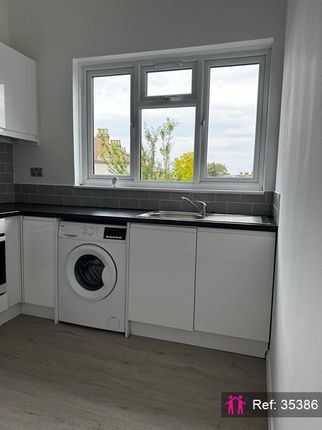 Flat 3 46, Cameron Road, Ilford photo 3