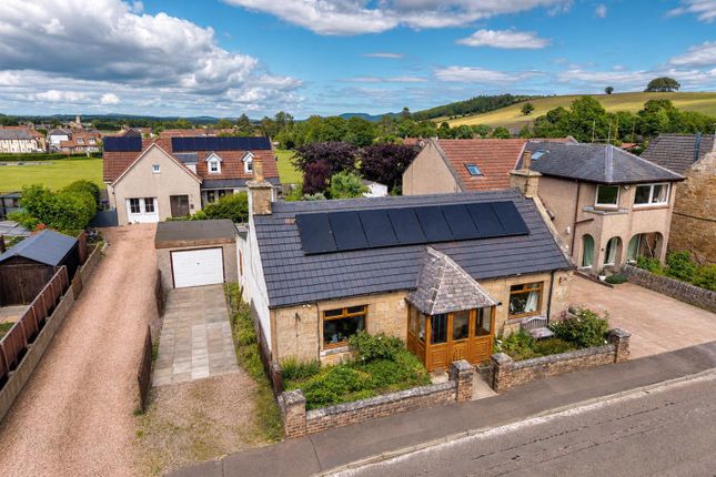 12, Back Park, Cupar photo 2