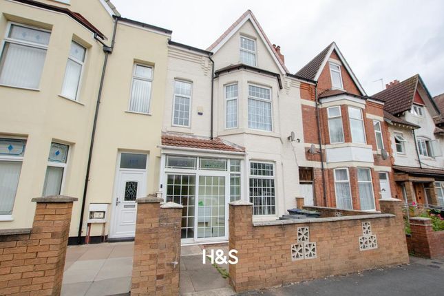 104 Woodlands Road - Front.Jpg