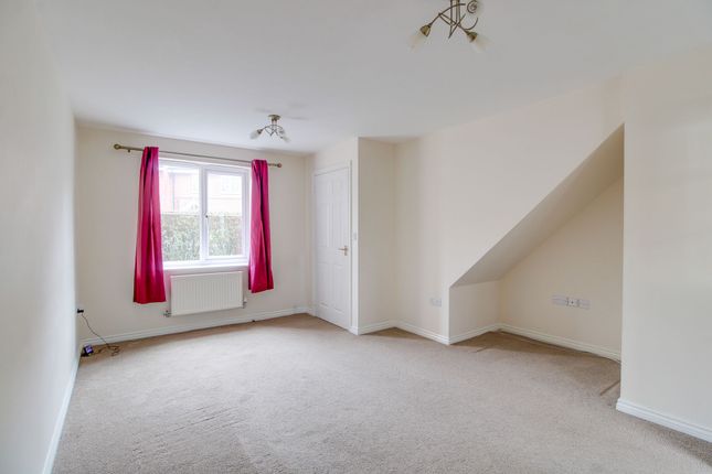 97 Heron Croft, Ely photo 2