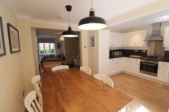 45, Blackdown Close, Hertfordshire photo 4
