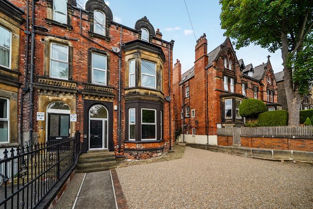 9-bed semi-detached on Spring Road, Leeds, £650,000