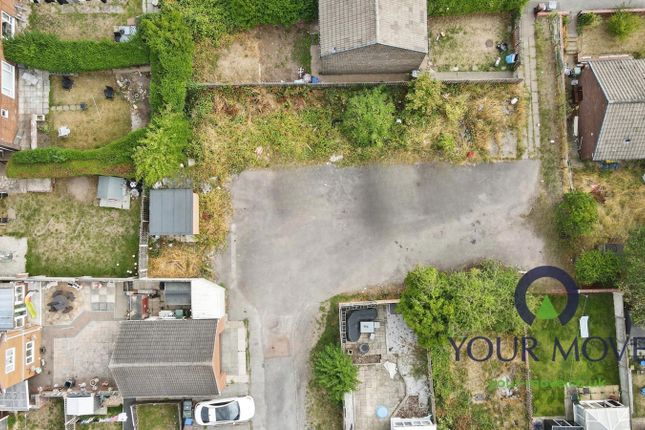 Land in S71 2RH