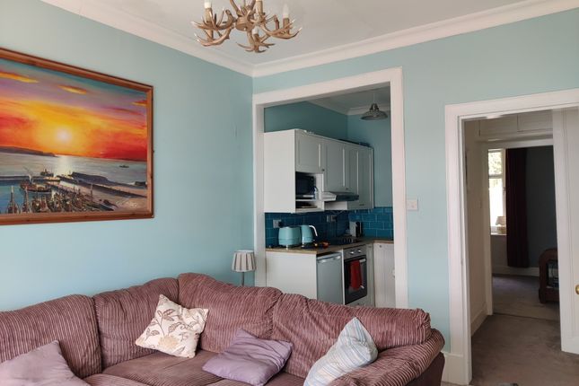 Heatherbloom, Flat 3 Shore Road, Strone photo 3