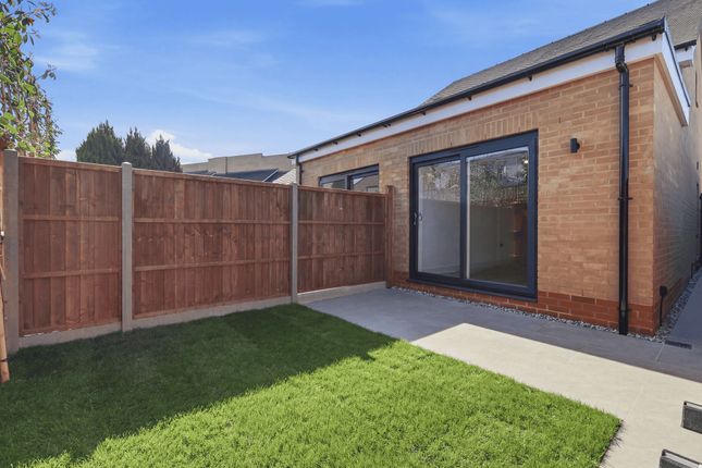 6 Foundry Terrace Cooks Way, Hitchin photo 4
