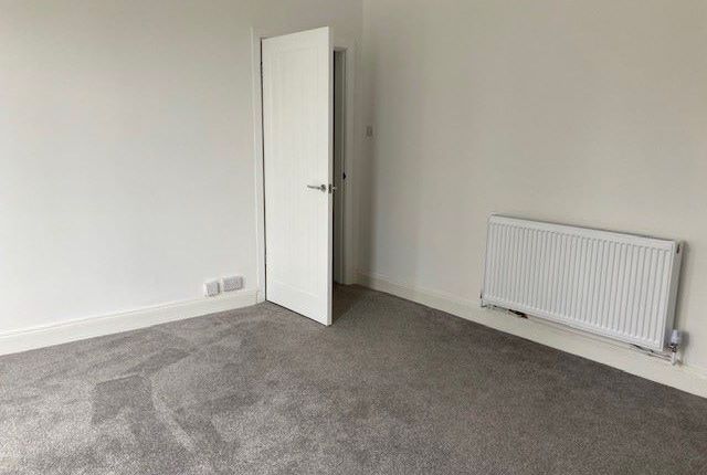 Flat for sale in Ground Floor Flat, 16 Clytha Square, Newport