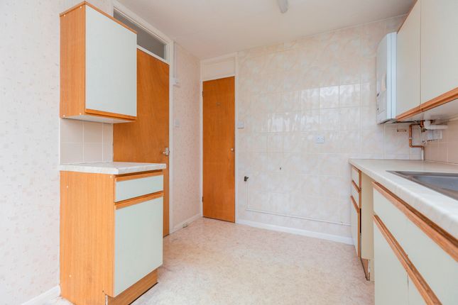 7 Sycamore Way, Gillingham photo 3