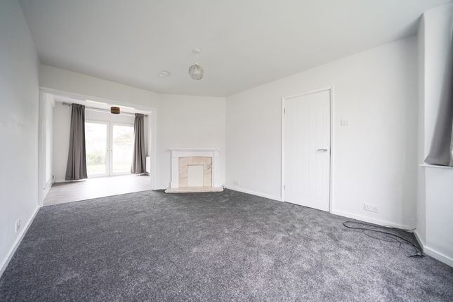 Detached house for sale in Cranberry Close, Leicester, Leicestershire