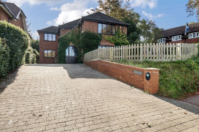Thumbnail Detached house for sale in Shooters Hill, Pangbourne, Reading, Berkshire