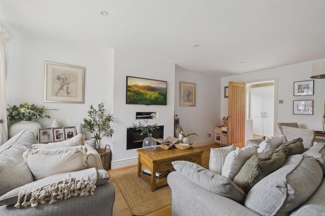 4 Seymour Court, Marlborough Gardens, Malvern photo 3