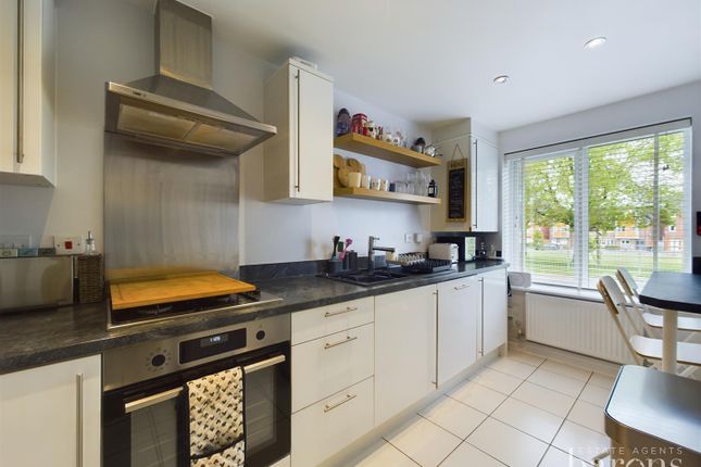 Town house for sale in Mallory Road, Basingstoke