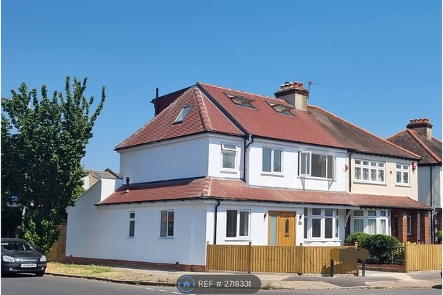 Eton Avenue, New Malden photo 4