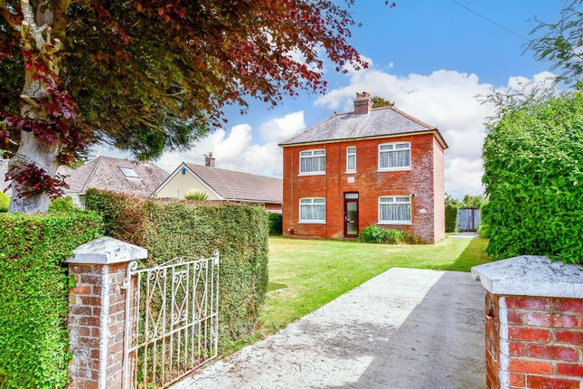 3-bed detached on The Beeches, Stein Road, Emsworth, £600,000