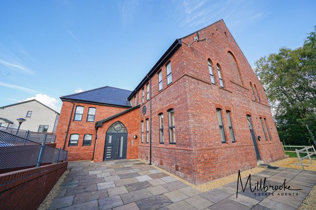 Thumbnail Flat to rent in Chapel Apartments, Lower Green Lane, Astley, Manchester