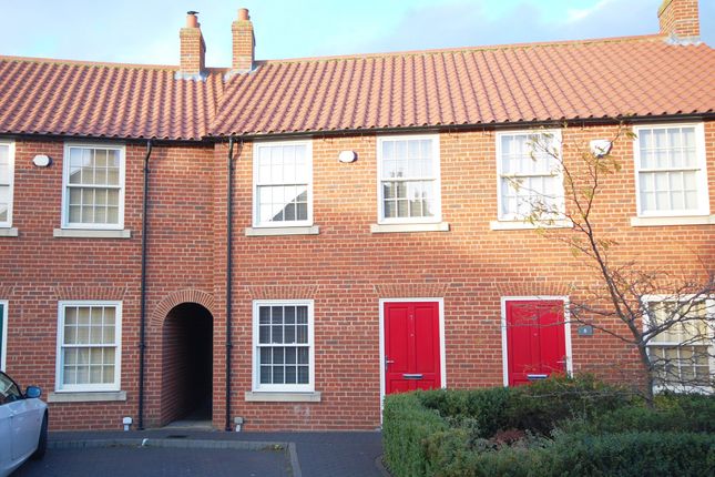 3 bed town house for sale in Kings Mews, Louth LN11