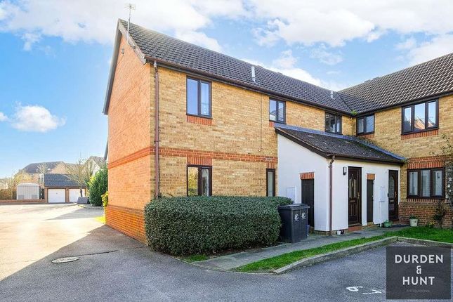 Thumbnail Flat for sale in Ashleigh Court, Waltham Abbey