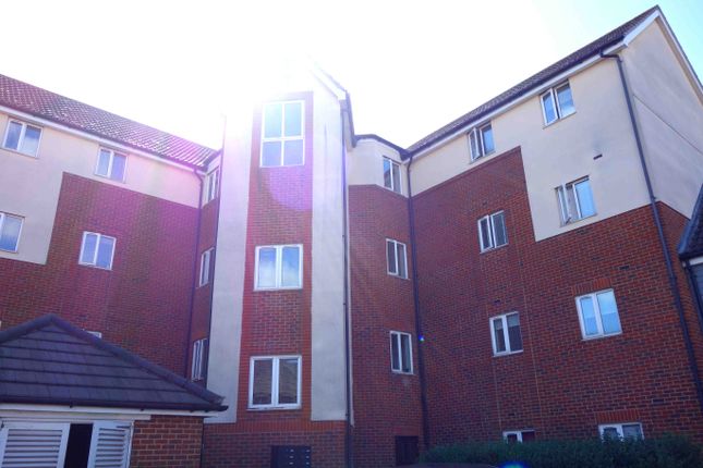 Thumbnail Flat to rent in Ganymede Close, Ipswich, Suffolk