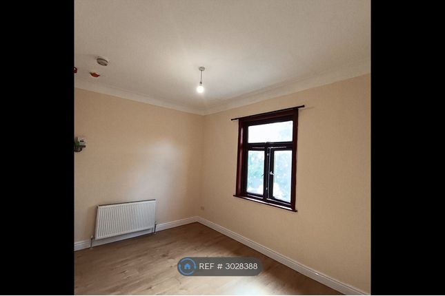 Dacres Road, London photo 3