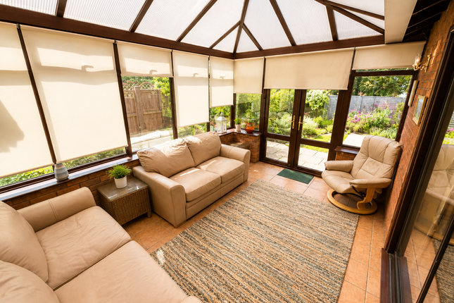 16, Linden Lea, Bedworth photo 4