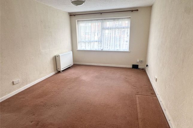 7, Trent Road, Swindon photo 3