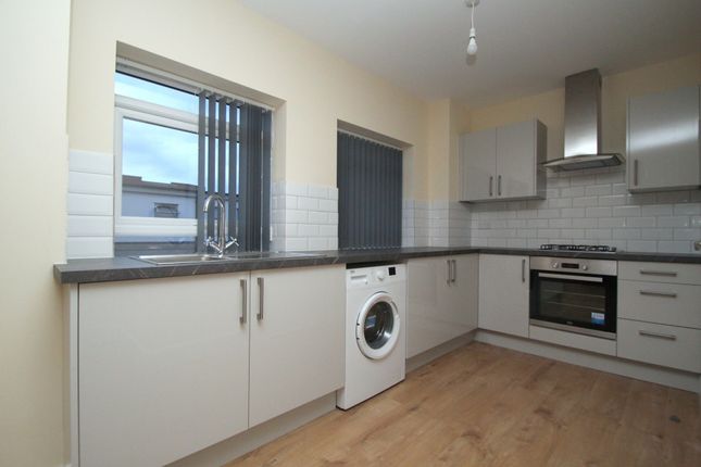 Flat to rent in 1 Tidey Street, Bow, London