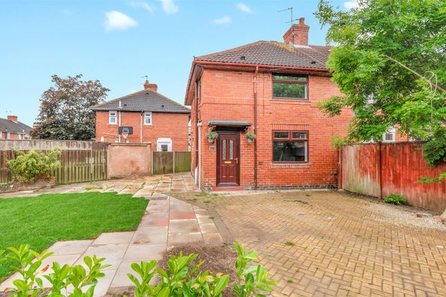 Thumbnail Property for sale in Middleham Avenue, York