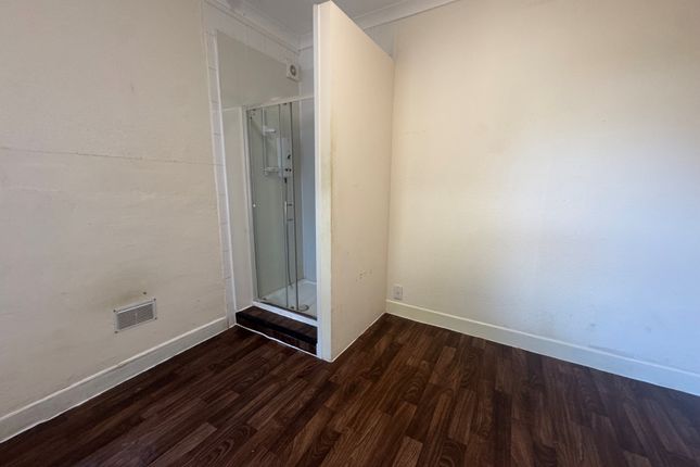 11- Room 2, Northcote Road, BOURNEMOUTH photo 4