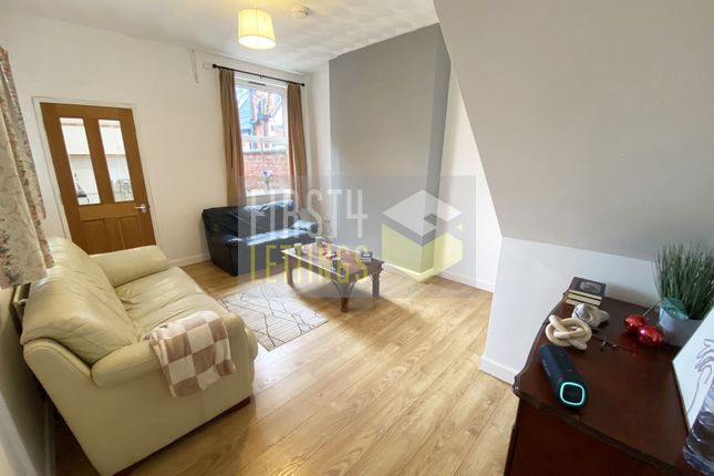 Clarendon Park Road, Leicester photo 4