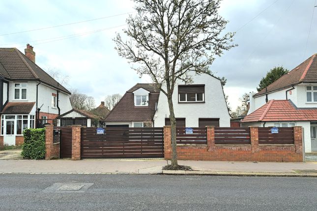 Detached house for sale in Shirley, Croydon